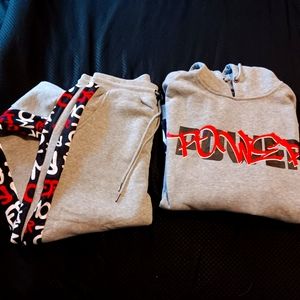 NWT Galaxy by Harvic medium sweatsuit